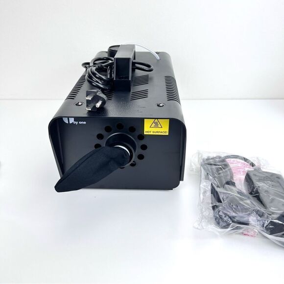 New 1byone 650W Snow Machine - Picture 7 of 14